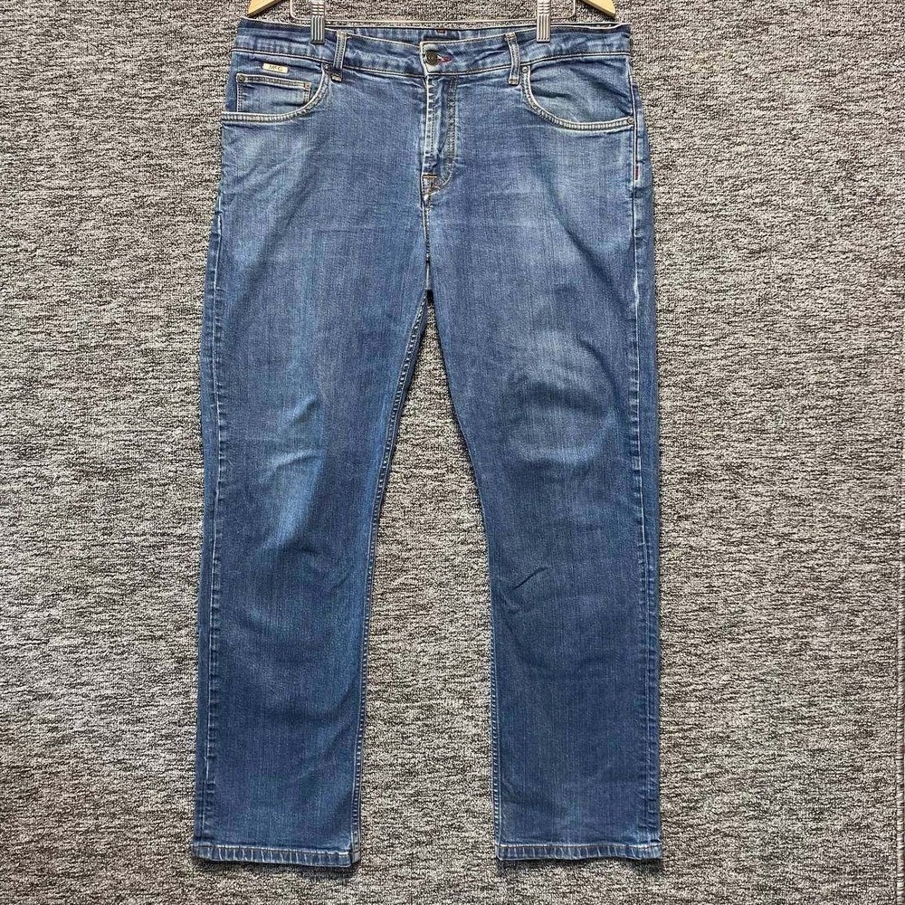 Vintage McGregor Denim Jeans Mens 36 Blue Straight Leg Stretch Casual Classic